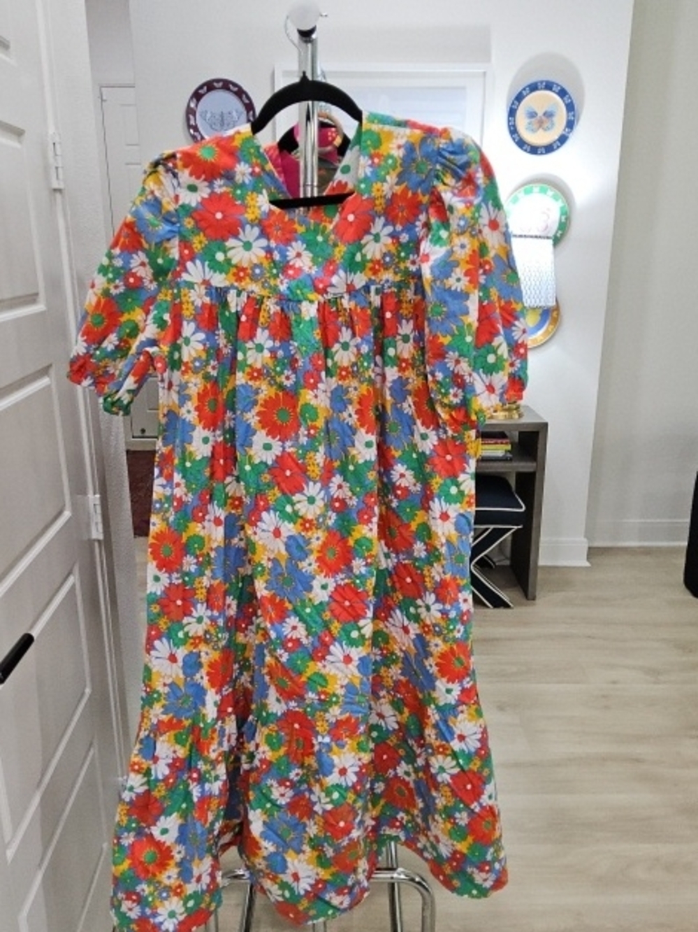 Multicolor Floral Puff-Sleeve Dress